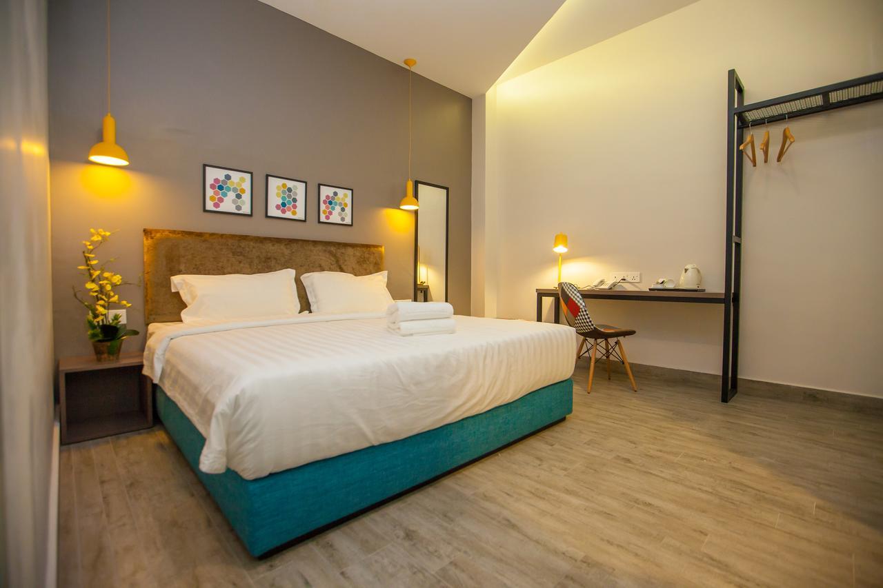 Bzz Hotel Skudai Dış mekan fotoğraf
