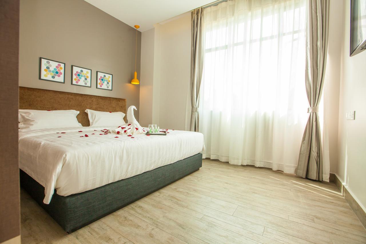 Bzz Hotel Skudai Dış mekan fotoğraf