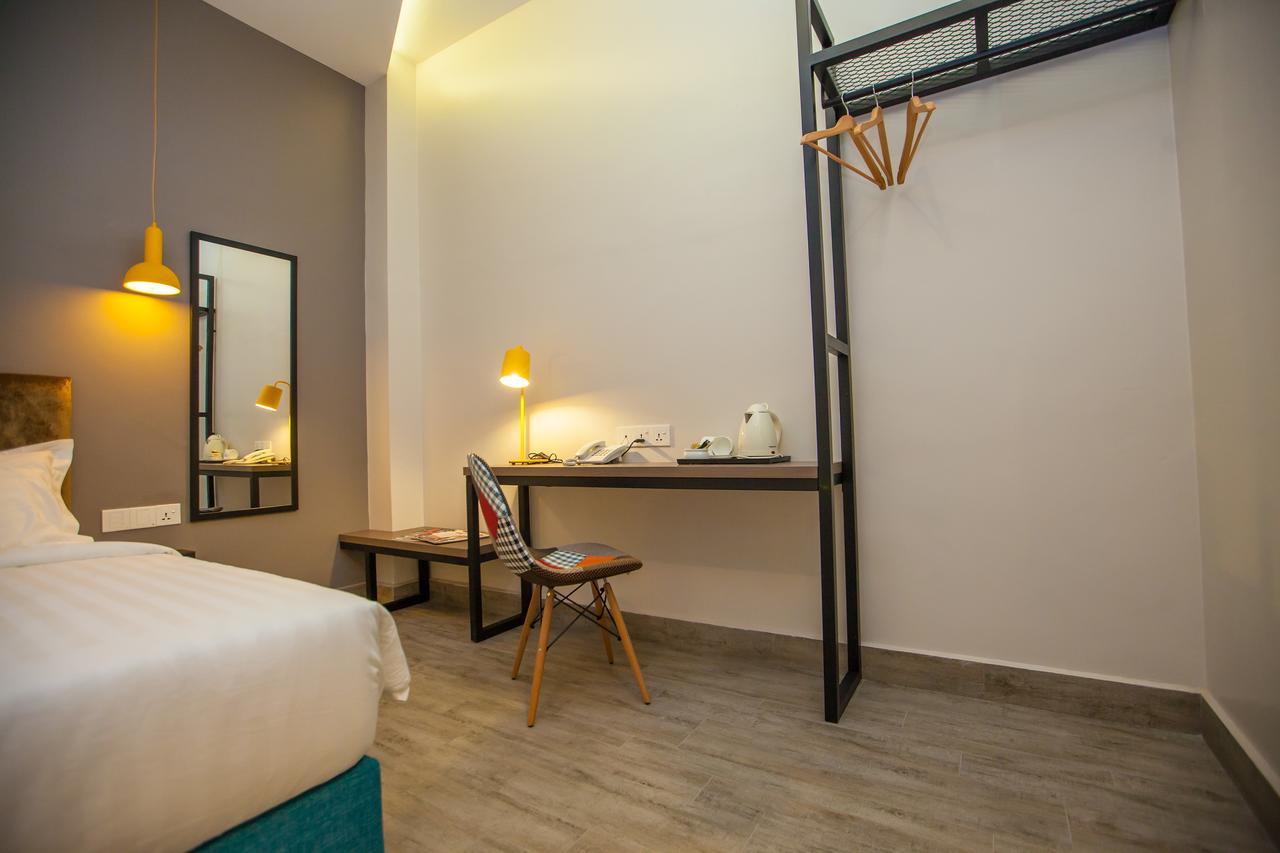 Bzz Hotel Skudai Dış mekan fotoğraf