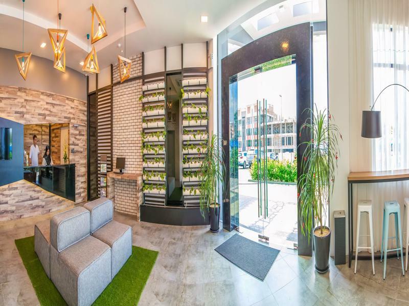 Bzz Hotel Skudai Dış mekan fotoğraf