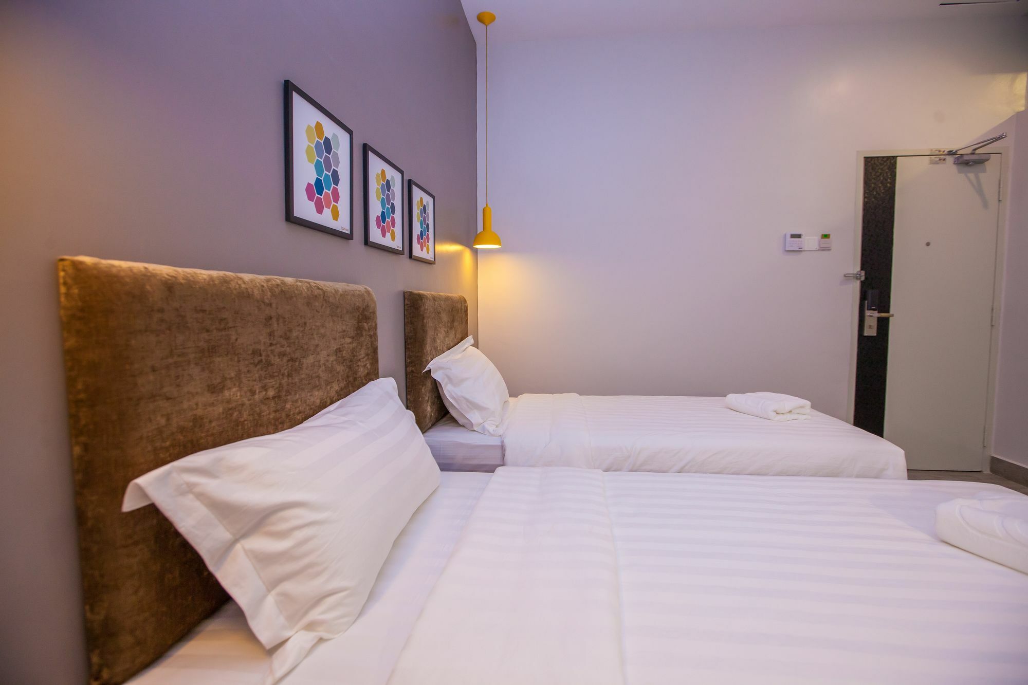 Bzz Hotel Skudai Dış mekan fotoğraf